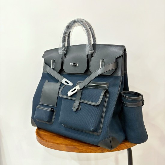 HERMÈS More