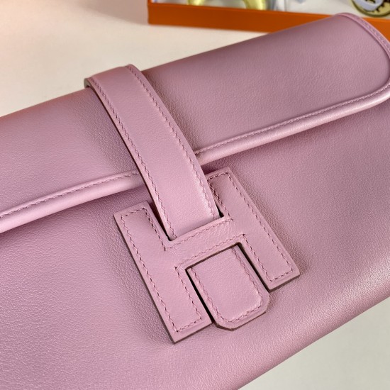 HERMÈS Clutchs