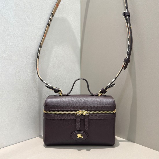BURBERRY BAGS