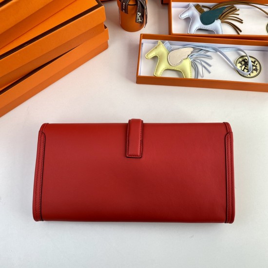 HERMÈS Clutchs
