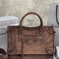 Balenciaga Le Cagole