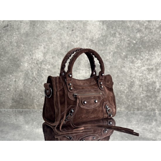 Balenciaga Le Cagole