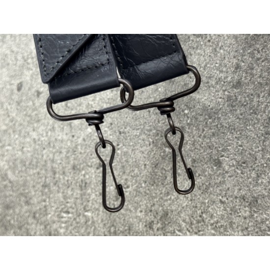 Balenciaga Le Cagole