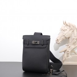HERMÈS More