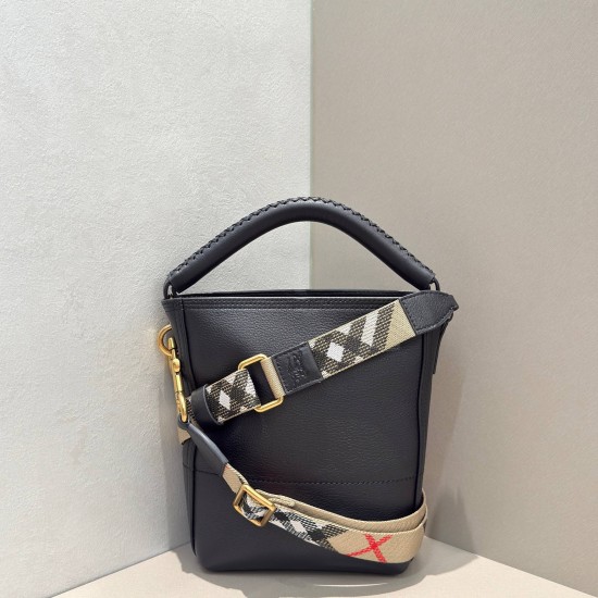 BURBERRY BAGS