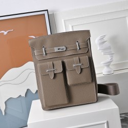 HERMÈS More