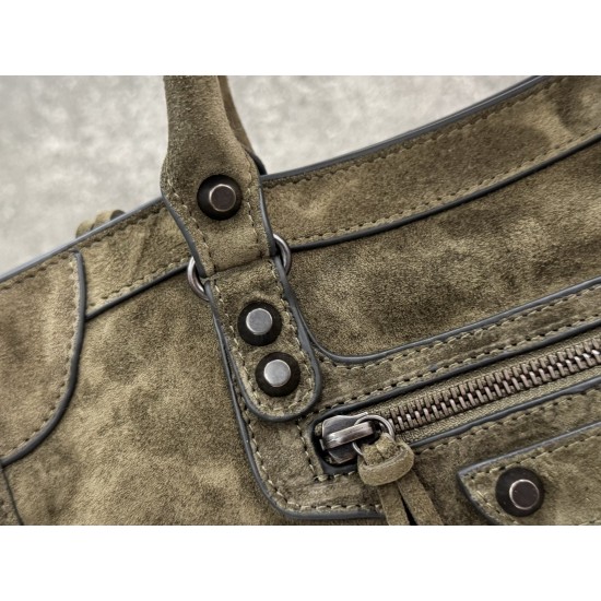 Balenciaga Le Cagole