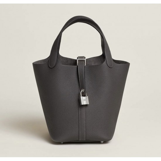 Style：Picotin lockColour：8F/sliverSize：18cmLeather：clemenceHardware：slivet菜篮18cm，锡器灰牛皮，银扣，高级全手工专属定制‼️