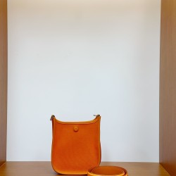HERMÈS Evelyne