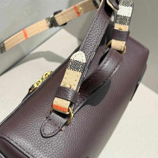 BURBERRY BAGS