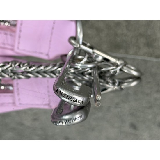 Balenciaga More ←