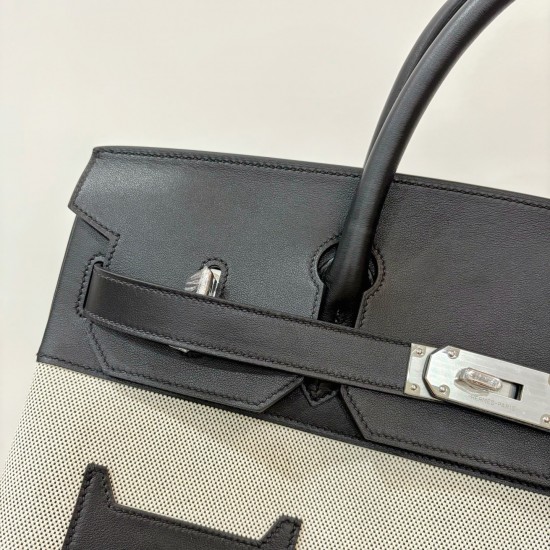 HERMÈS More