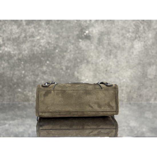 Balenciaga Le Cagole