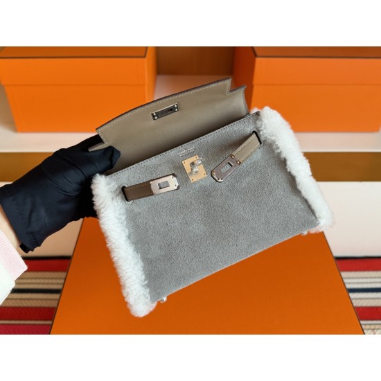 HERMÈS KELLY