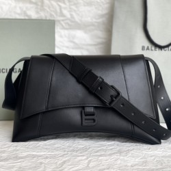 Balenciaga Downtown