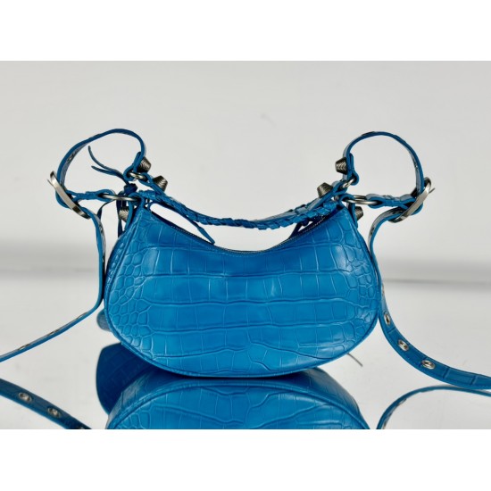 Balenciaga Le Cagole