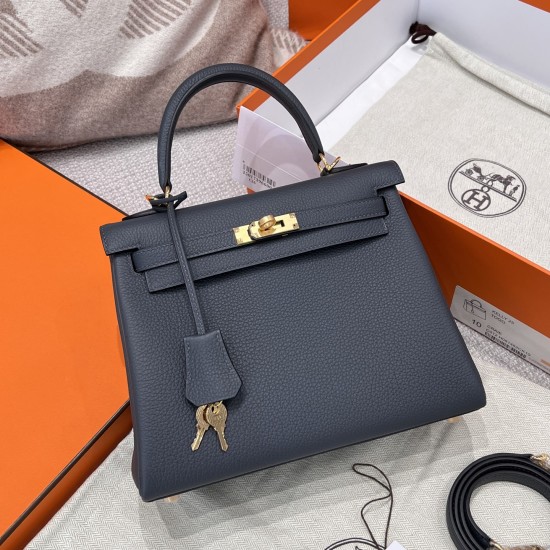 HERMÈS KELLY