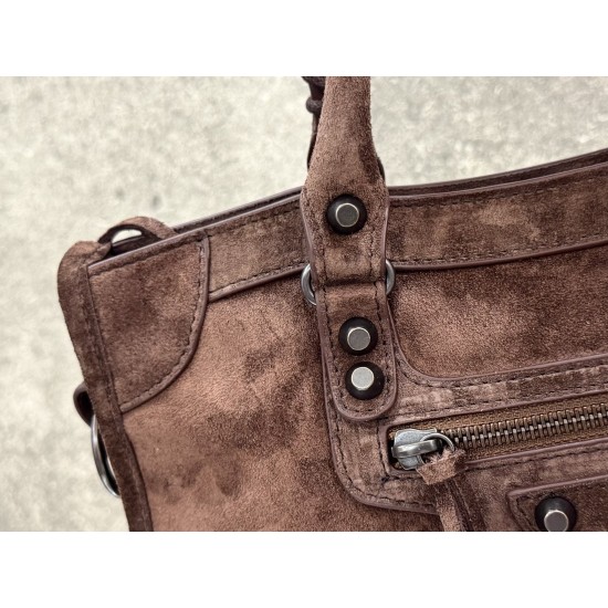 Balenciaga Le Cagole