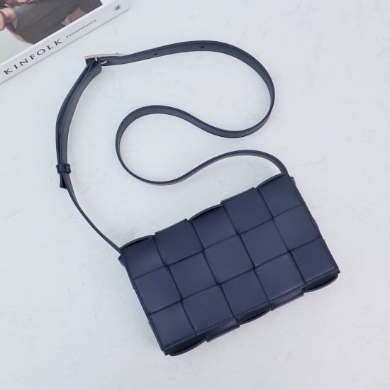 Bottega Veneta ​‍Cassette