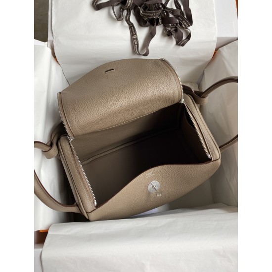 HERMÈS Lindy