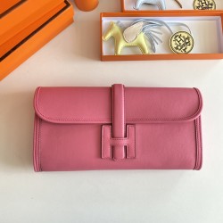 HERMÈS Clutchs