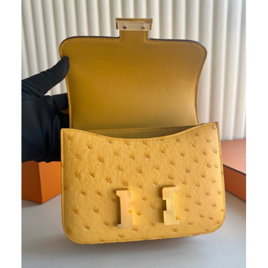 HERMÈS Constance