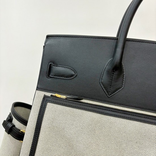 HERMÈS More