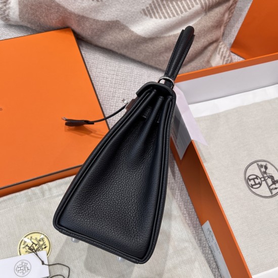 HERMÈS KELLY