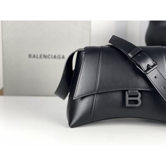 Balenciaga Downtown