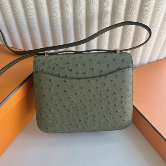 HERMÈS Constance