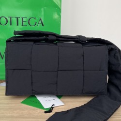 Bottega Veneta ​‍Cassette