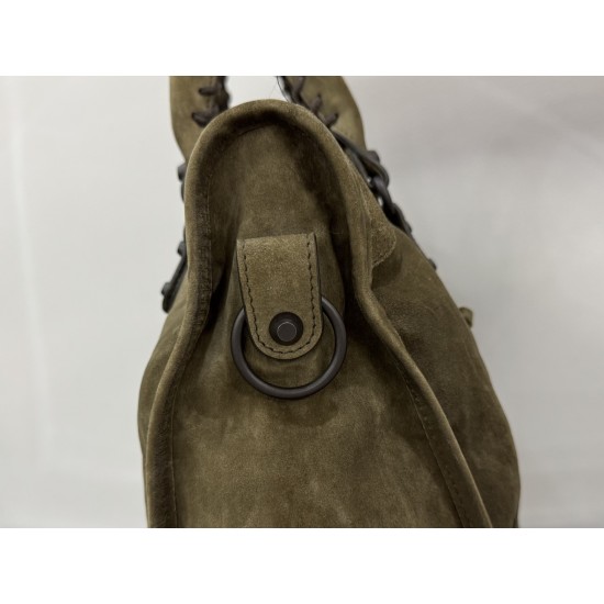 Balenciaga Le Cagole