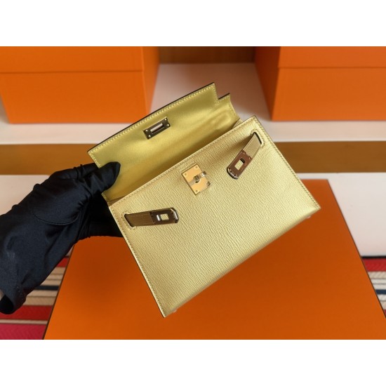 HERMÈS KELLY
