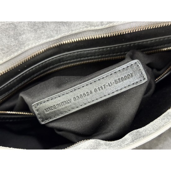 Balenciaga Le Cagole