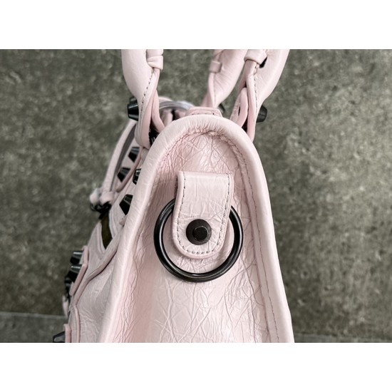 Balenciaga Le Cagole