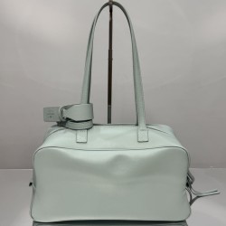 Balenciaga More ←