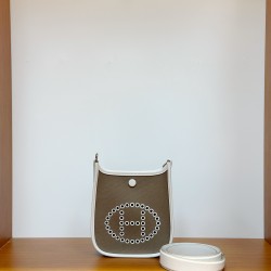HERMÈS Evelyne