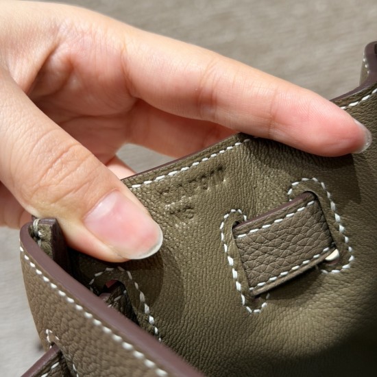 HERMÈS KELLY