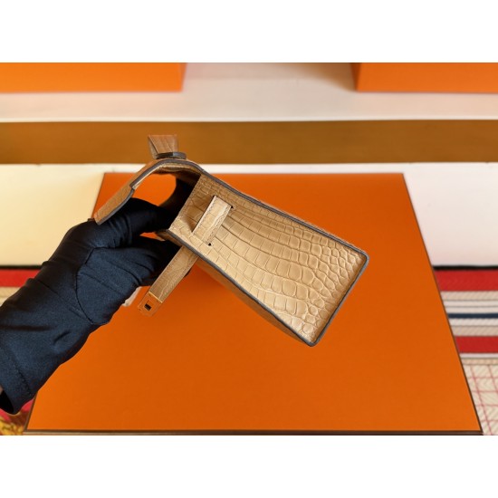 HERMÈS KELLY