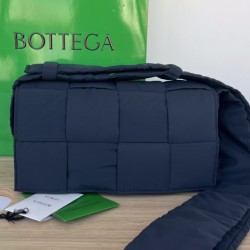 Bottega Veneta ​‍Cassette