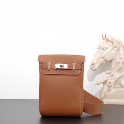 HERMÈS More