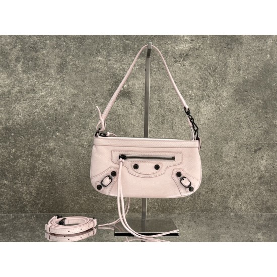 Balenciaga Le Cagole