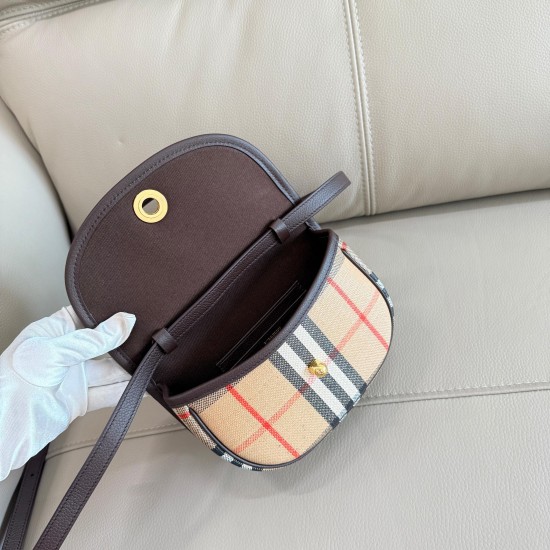 BURBERRY BAGS