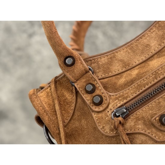 Balenciaga Le Cagole
