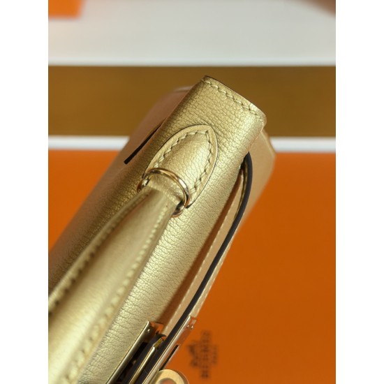 HERMÈS KELLY