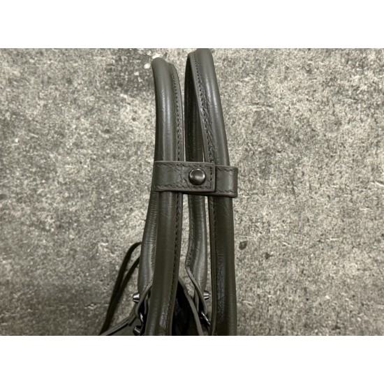 Balenciaga Le Cagole