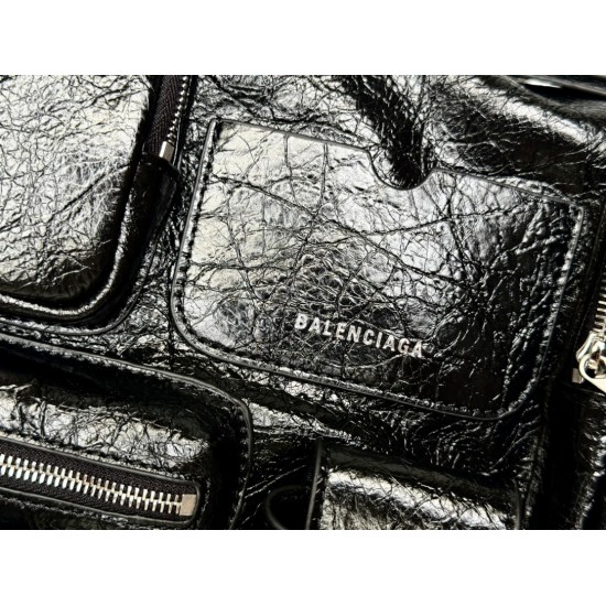 Balenciaga More ←