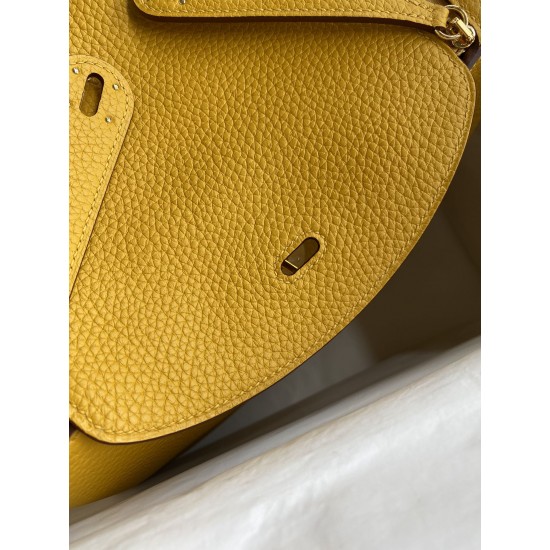 HERMÈS Lindy