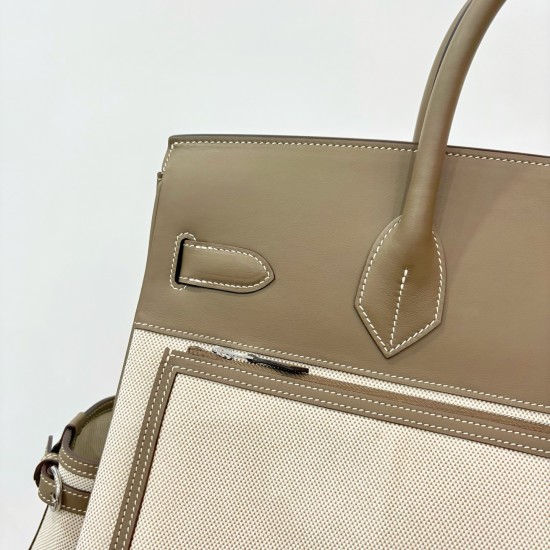 HERMÈS More