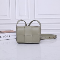 Bottega Veneta ​‍Cassette